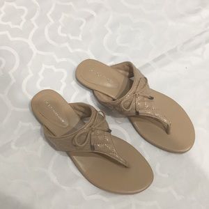 BCBGEneration   (8.5)